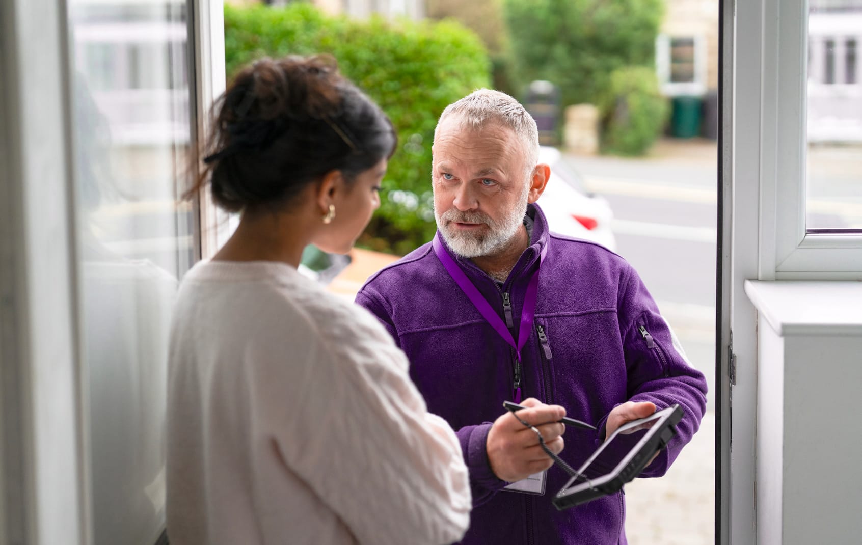 Why a local internet provider beats a national one